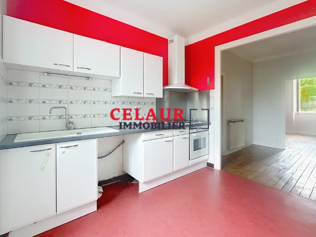 APPARTEMENT AVEC GARAGE