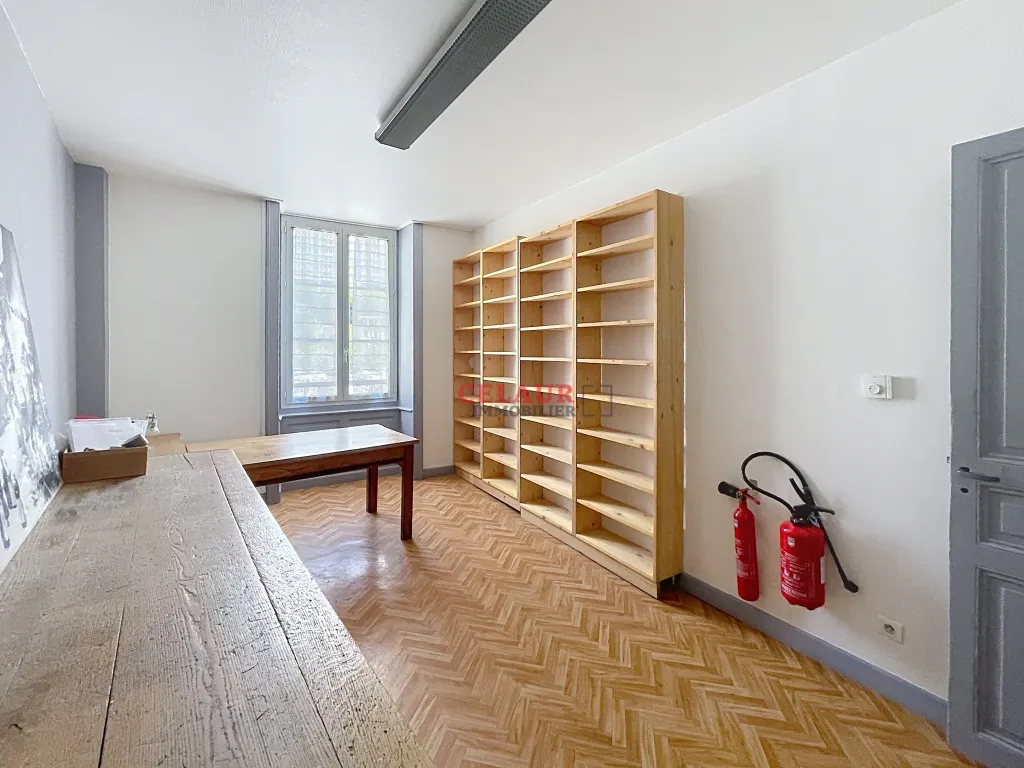 BEL APPARTEMENT RUE JEAN JAURES