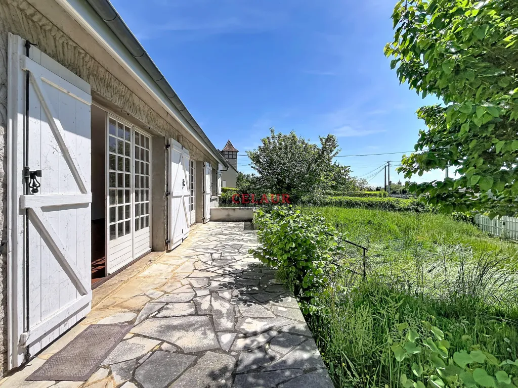 CHARMANTE MAISON AVEC COMBLES AMENAGEABLES SECTEUR VAYRAC