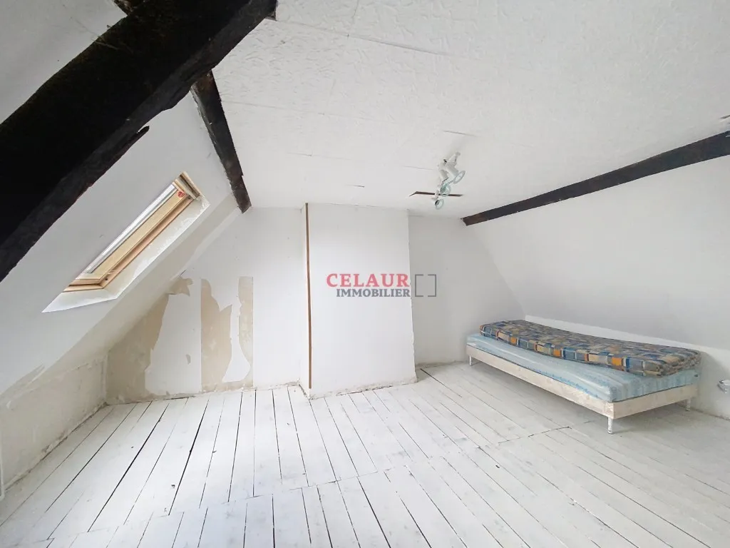 JOLIE MAISON EN PIERRES