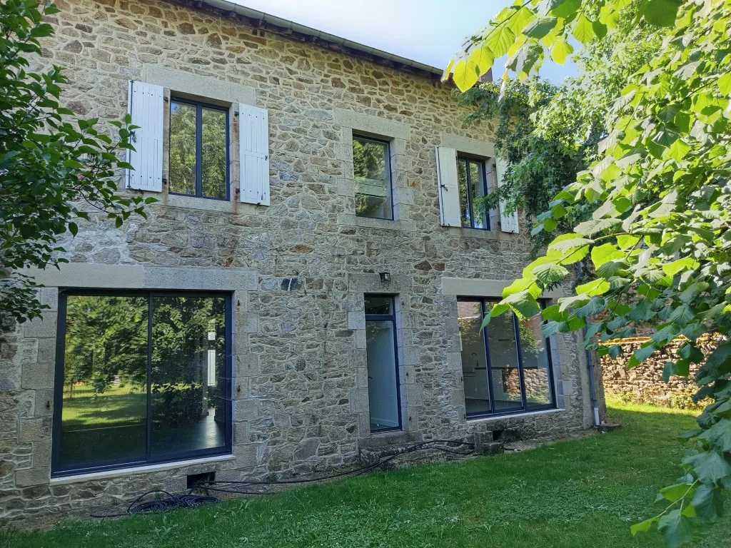 MAISON AVEC D&Eacute;PENDANCE