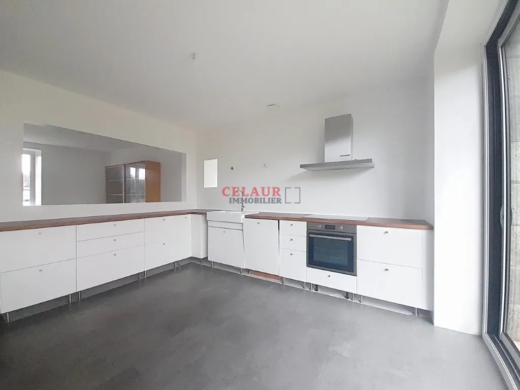 MAISON AVEC D&Eacute;PENDANCE