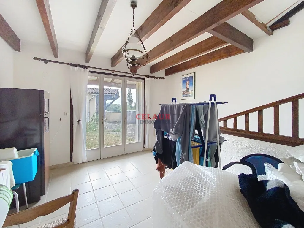 MAISON AVEC VIE DE PLAIN PIED