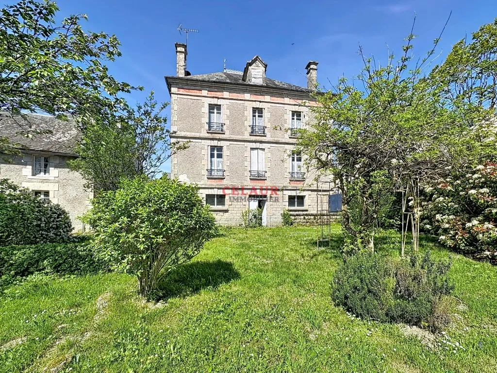MAISON BOURGEOISE AVEC DEPENDANCE ET PARC