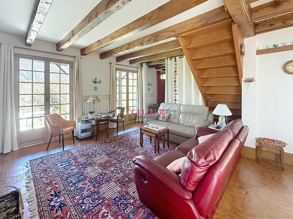 PAVILLON AVEC VIE DE PLAIN-PIED