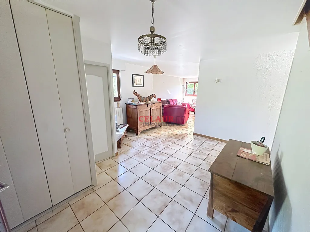 PROPRI&Eacute;T&Eacute; AVEC TERRAIN BOIS&Eacute; DE 1,5 HECTARE