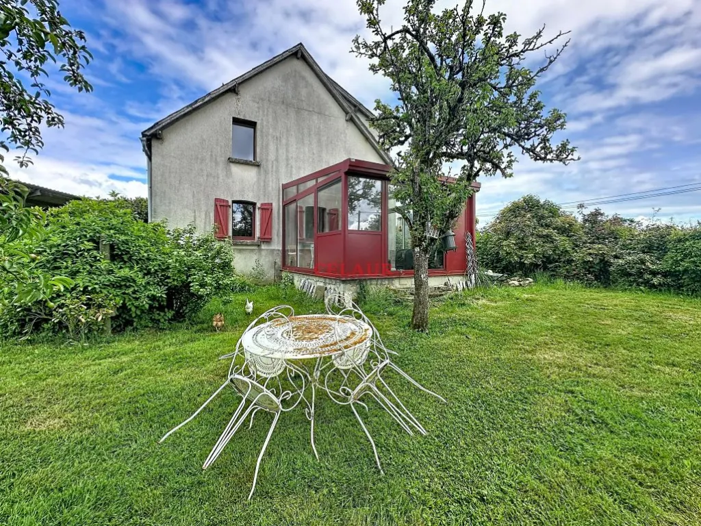 CORPS DE FERME SANS VIS A VIS