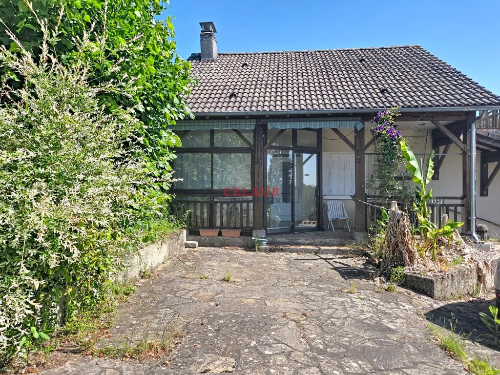 MAISON AVEC VIE DE PLAIN PIED