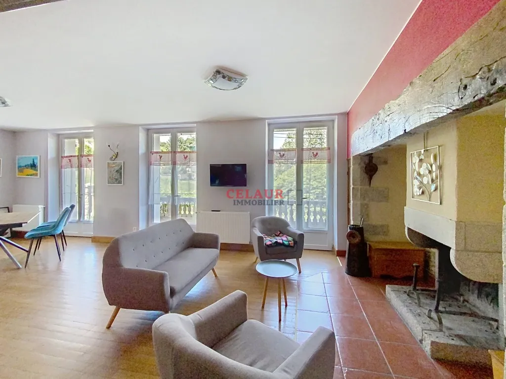 MAISON DE CARACTERE