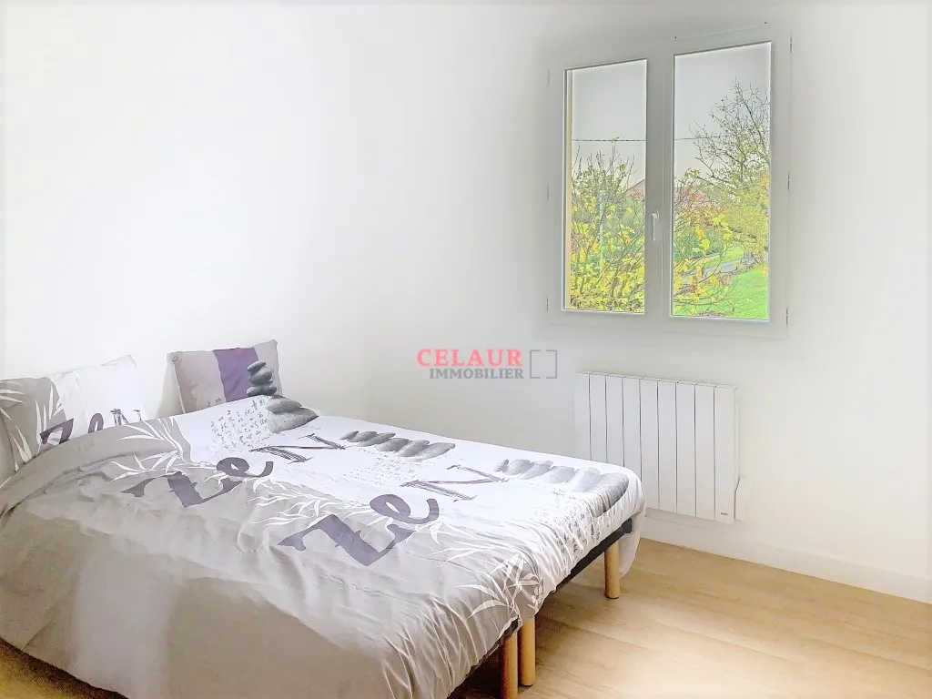 APPARTEMENT MEUBLE AVEC JARDIN ET BELLE VUE