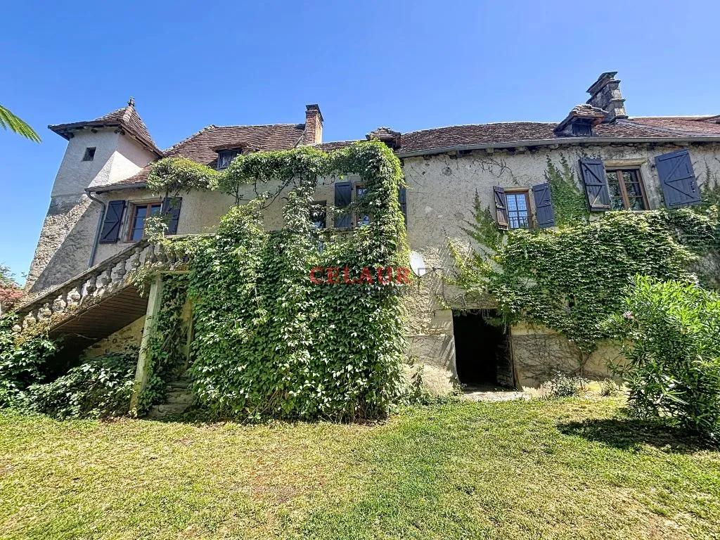 HISTORIC RESIDENCE WITH DOVECOTE, OUTBUILDING, SWIMMING POOL AND WOODED PARK
