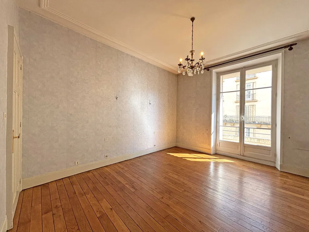 Appartement en hyper centre avec ascenseur