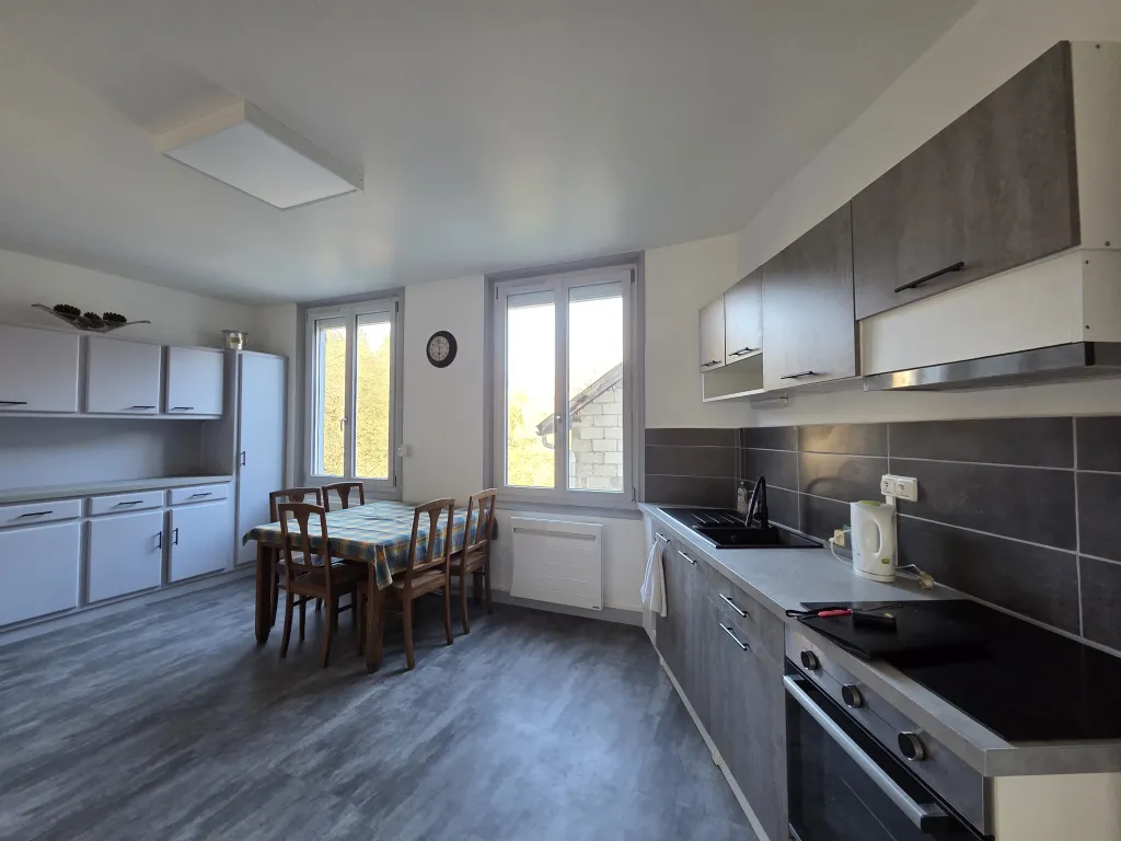 MAISON avec jardin