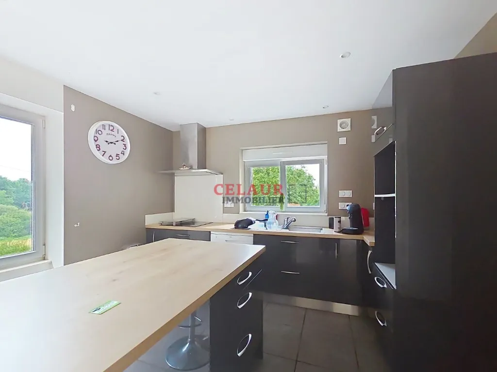 AGREABLE MAISON EN PIERRE ET SA D&Eacute;PENDANCE