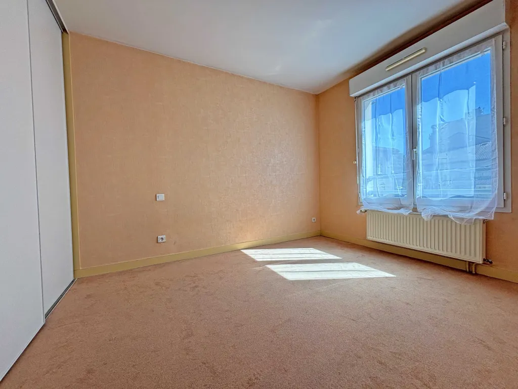 Appartement avec terrasse et garage