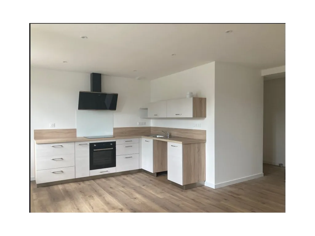 MAISON AVEC 2 CHAMBRES