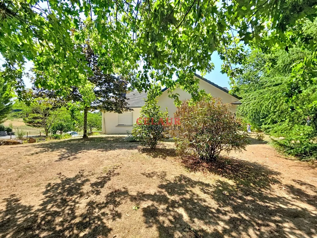 MAISON DE PLAIN PIED entre Perpezac et Estivauxx