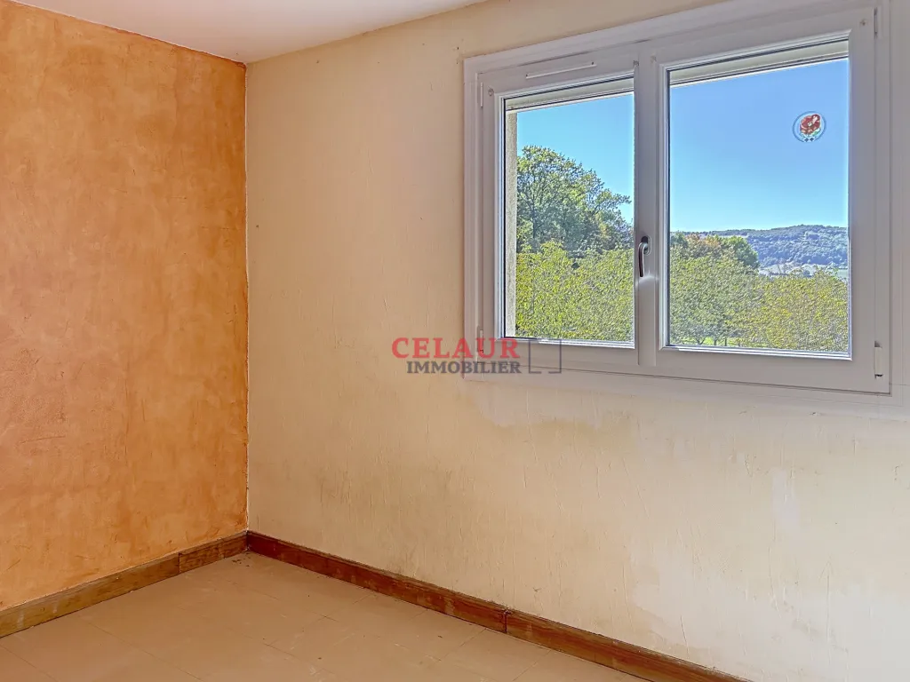 APPARTEMENT AVEC JARDIN PRIVATIF