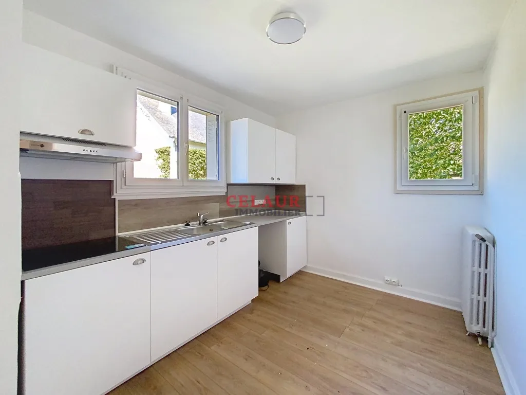JOLIE MAISON AVEC JARDIN