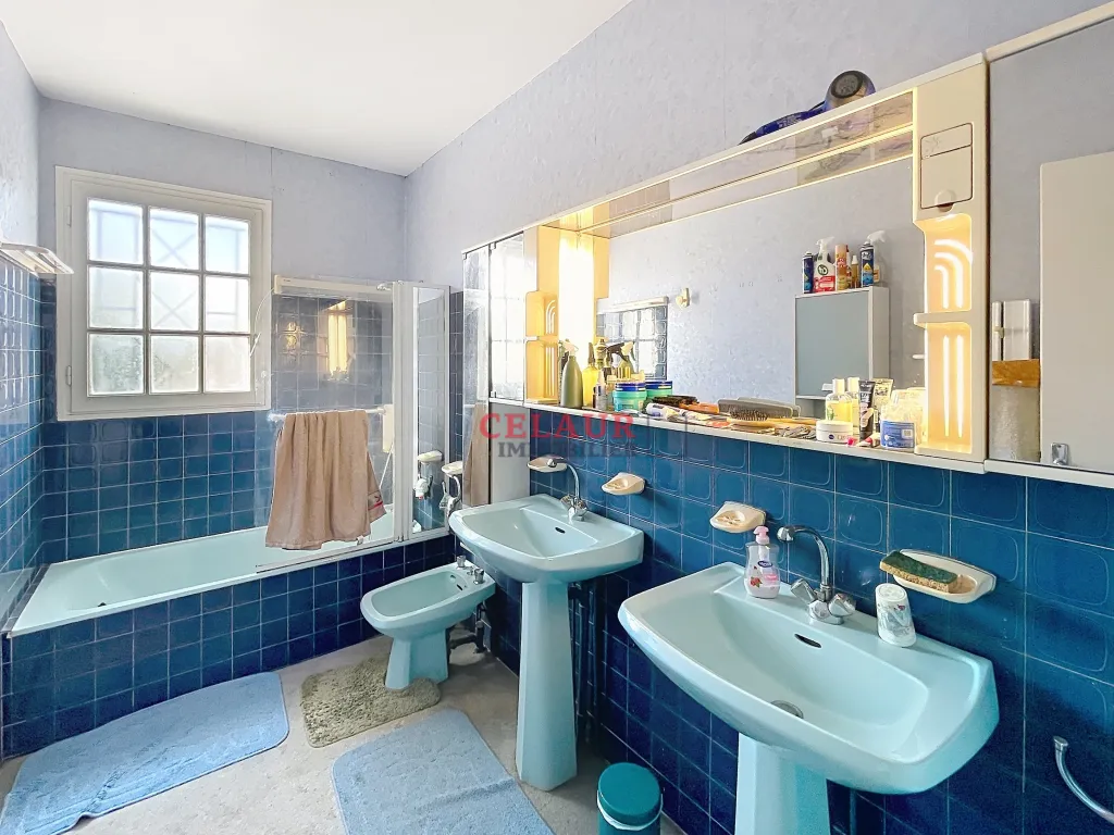MAISON FAMILIALE DE 140 M&sup2;