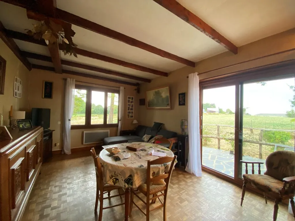 Maison situ&eacute;e &agrave; la campagne