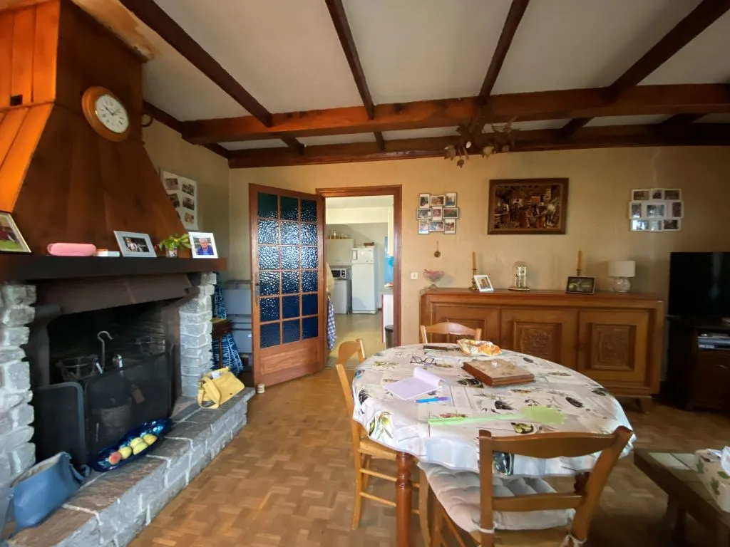 Maison situ&eacute;e &agrave; la campagne