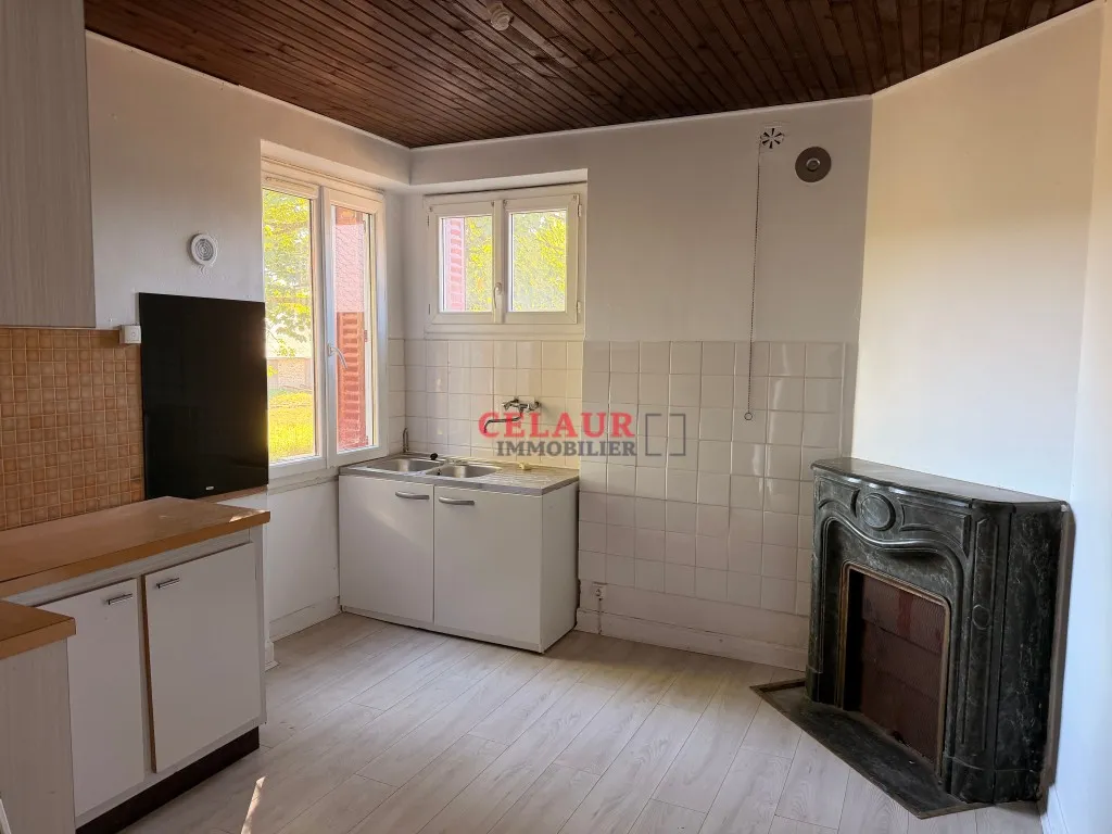 Petite maison en pierre entre Egletons et Marcillac