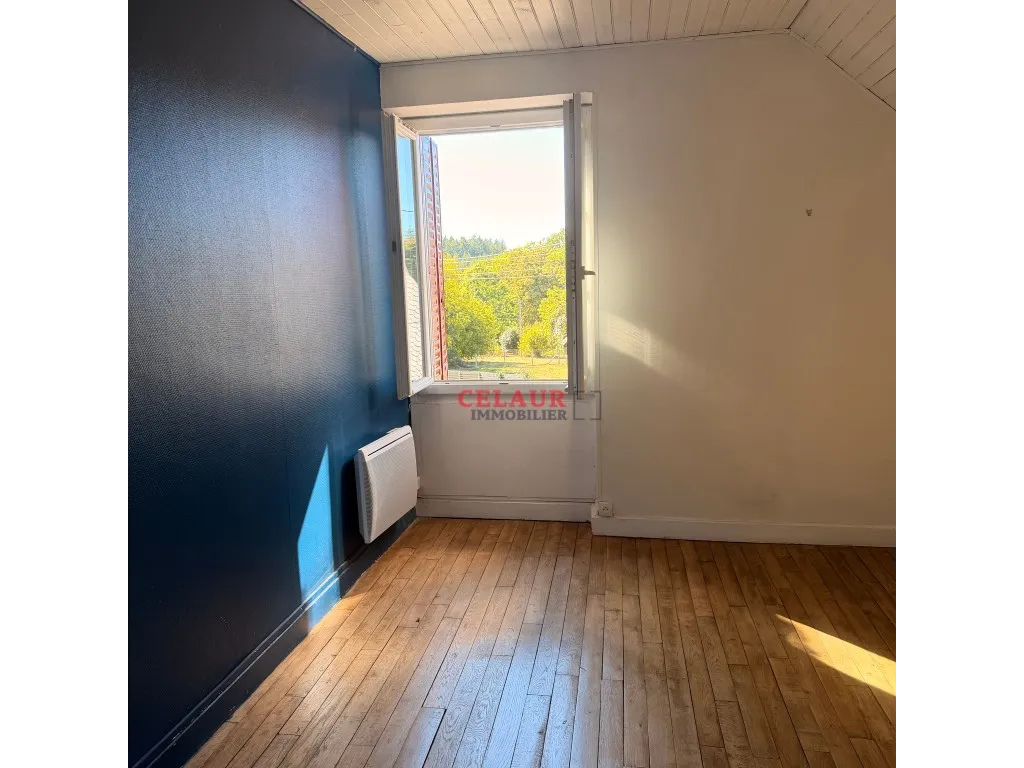 Petite maison en pierre entre Egletons et Marcillac