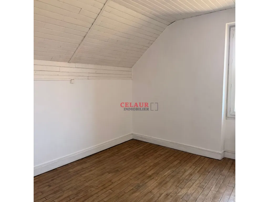 Petite maison en pierre entre Egletons et Marcillac