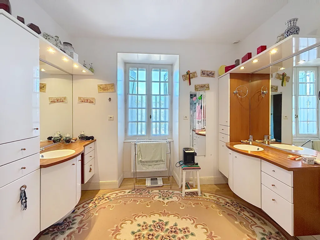 Maison de charme dans Meyssac