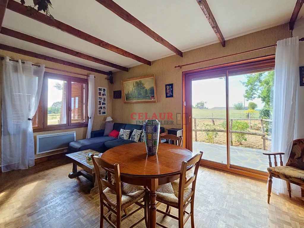 Maison situ&eacute;e &agrave; la campagne