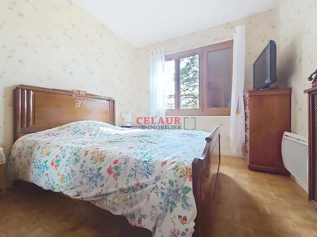 Maison situ&eacute;e &agrave; la campagne